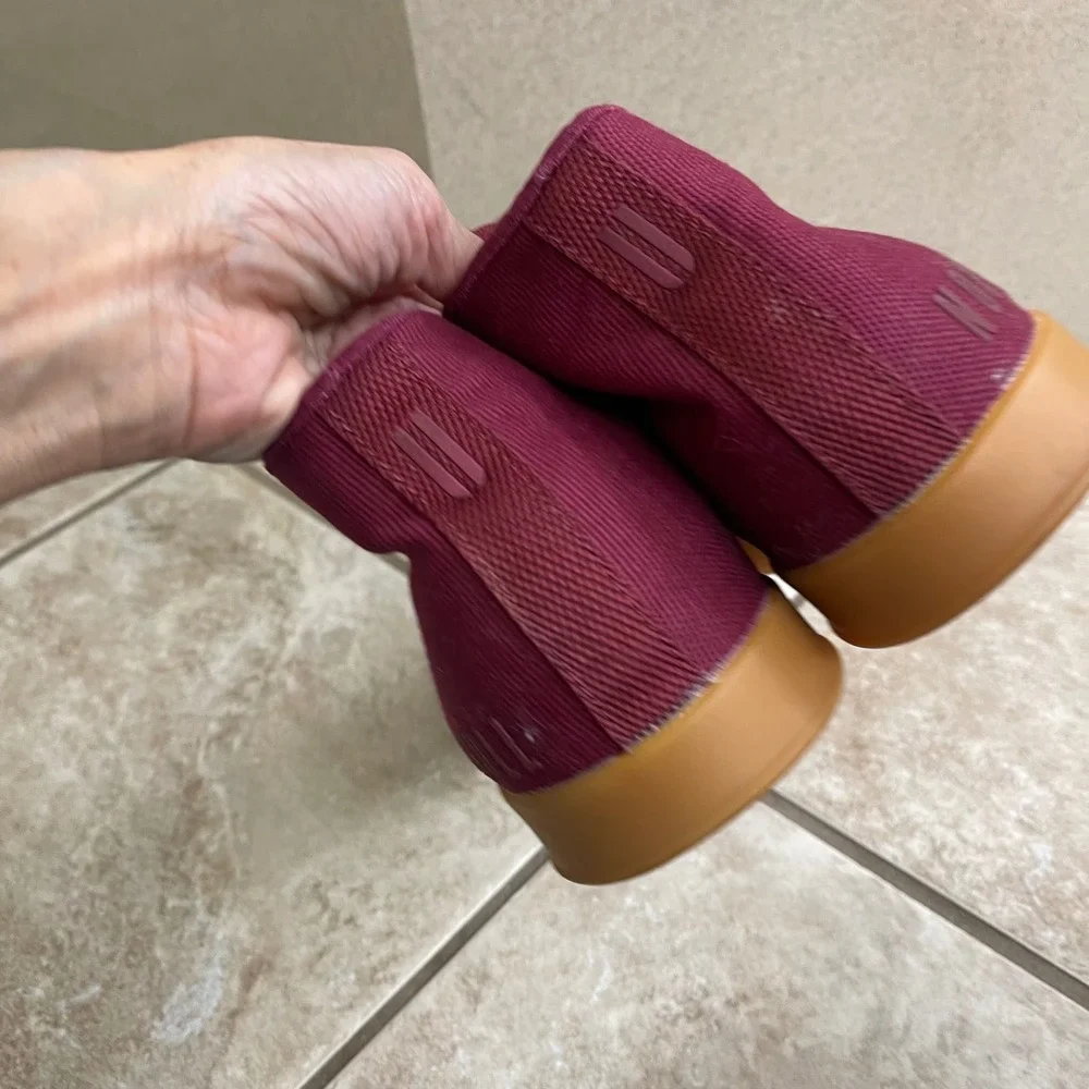 NOBULL High Top Canvas Trainer Cabernet Burgundy Gum‎ Sole Mens 8.5 Womens 10